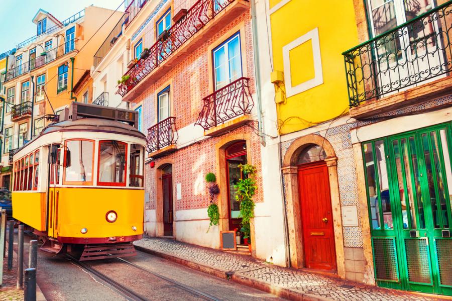 Portugal’s Travel & Tourism Could Surpass Pre-pandemic Levels in 2023